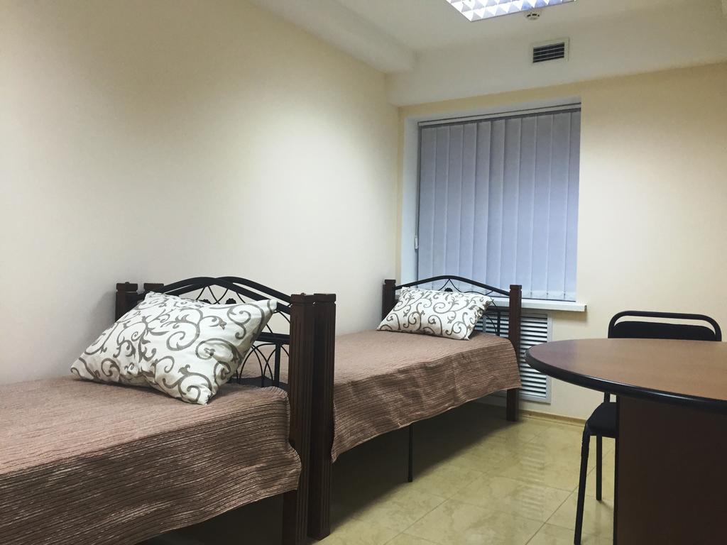 Westend Hostel キエフ エクステリア 写真
