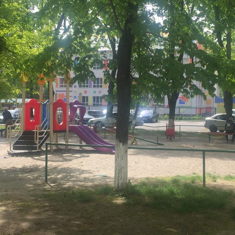 Westend Hostel キエフ エクステリア 写真