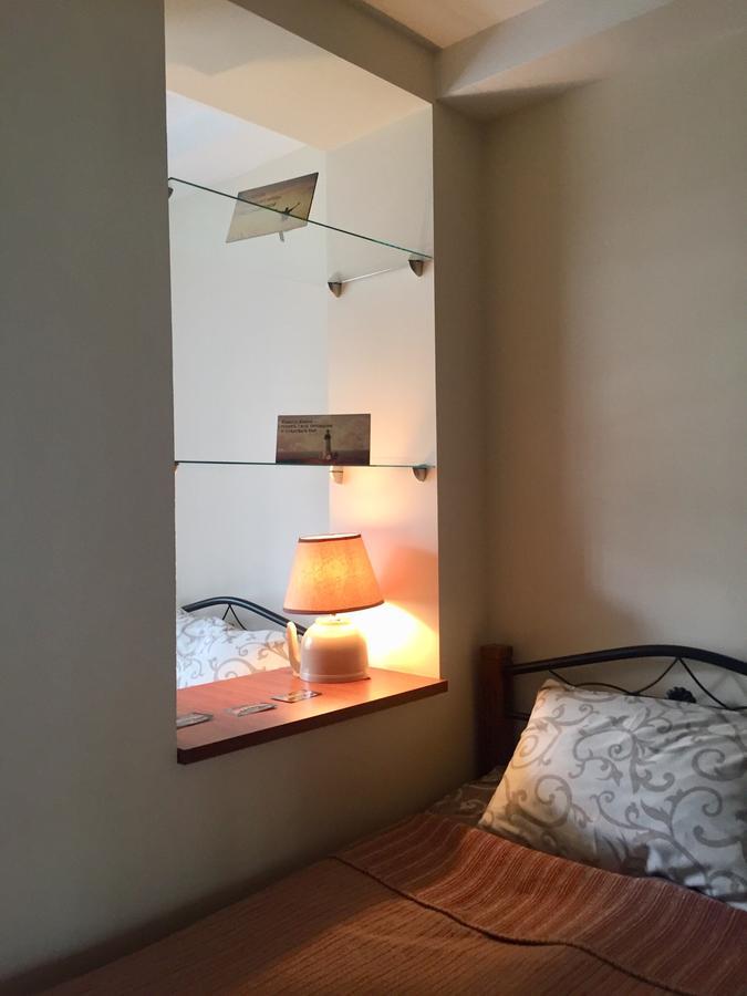 Westend Hostel キエフ エクステリア 写真